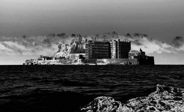 Opuszczona wyspa Hashima - zdjęcie archiwalne.